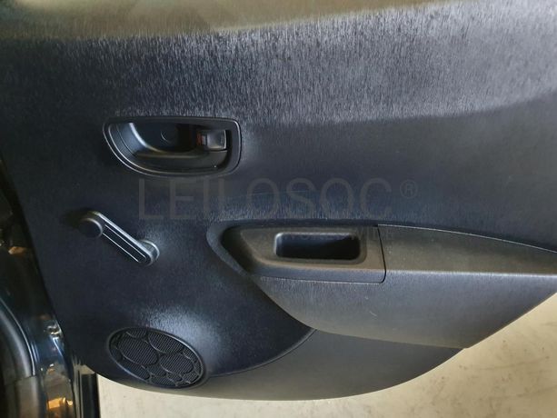 Toyota Yaris 1.0 · Ano 2012