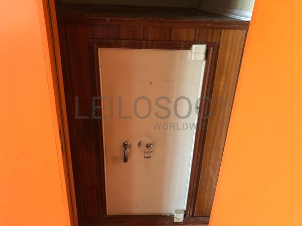 Armazém + Equipamento Escritório · Material Informático · Diversos · Marco de Canaveses