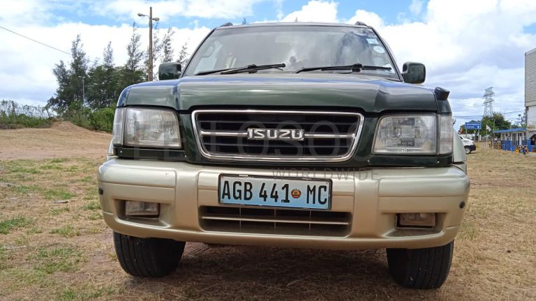 ISUZU Bighorn