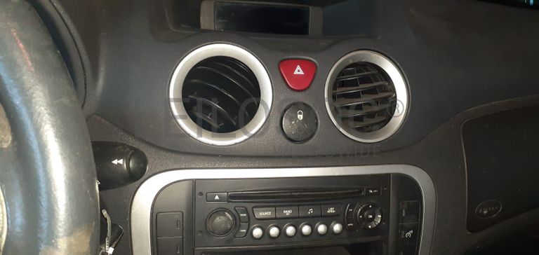 Citroën C2 1.4HDI · Ano 2005