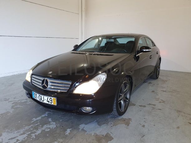 Mercedes-Benz CLS 320 3.0 CDI · Ano 2007