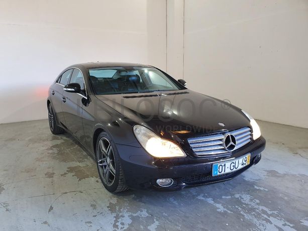 Mercedes-Benz CLS 320 3.0 CDI · Ano 2007