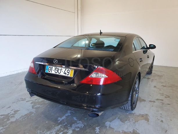 Mercedes-Benz CLS 320 3.0 CDI · Ano 2007