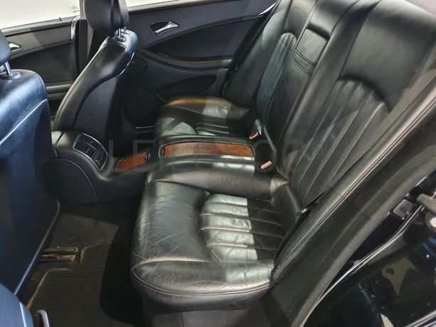 Mercedes-Benz CLS 320 3.0 CDI · Ano 2007