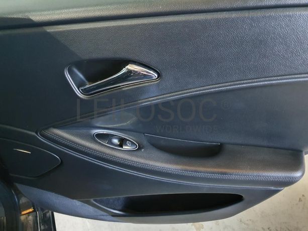 Mercedes-Benz CLS 320 3.0 CDI · Ano 2007