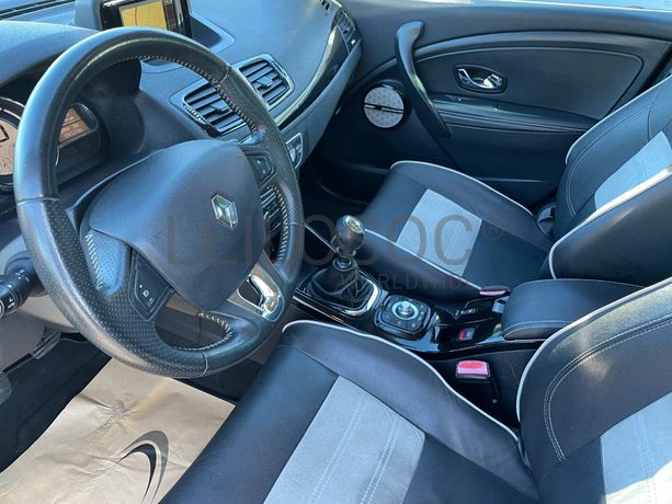 Renault Mégane 1.5 DCI · Ano 2014