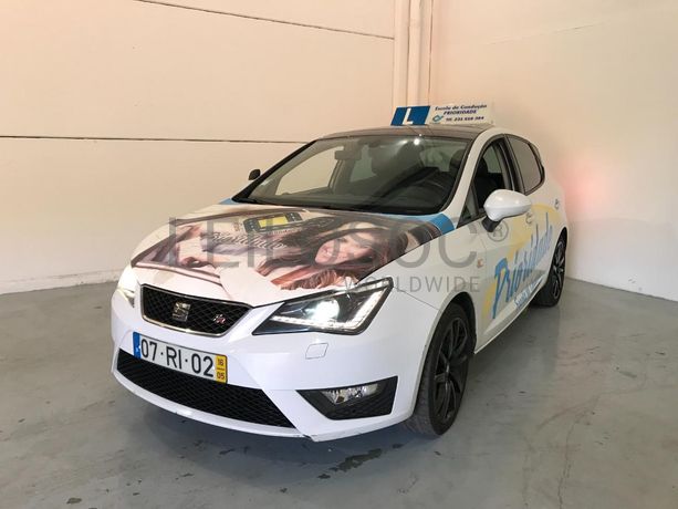 Seat Ibiza 1.4 TDI · Ano 2016