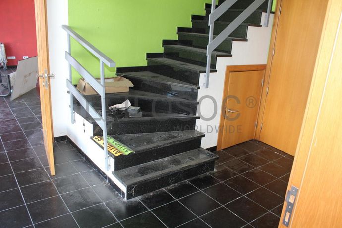 Lotes 1 a 5 · Lojas · Escritórios · Portalegre