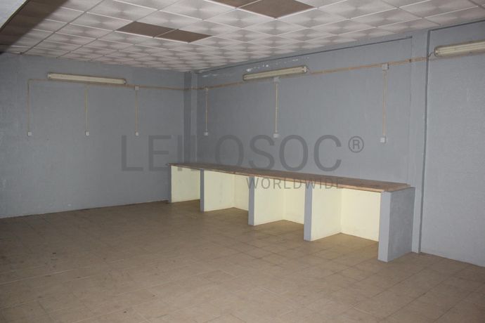 Lotes 1 a 5 · Lojas · Escritórios · Portalegre