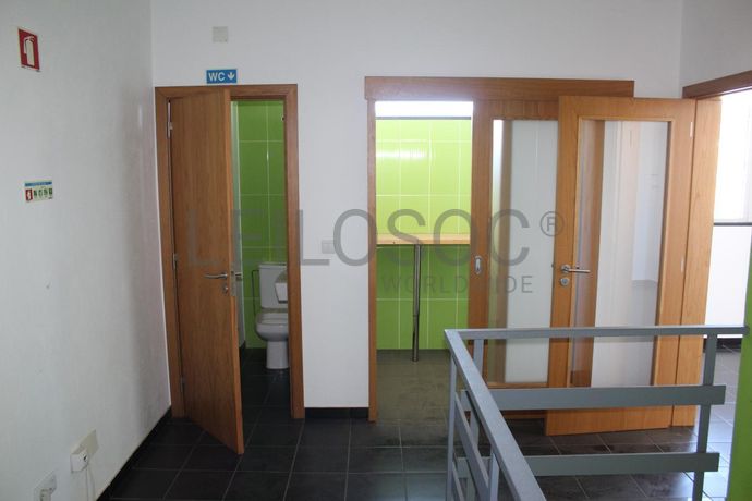 Lotes 1 a 5 · Lojas · Escritórios · Portalegre