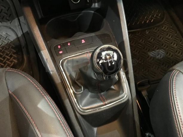 Seat Ibiza 1.4 TDI · Ano 2016