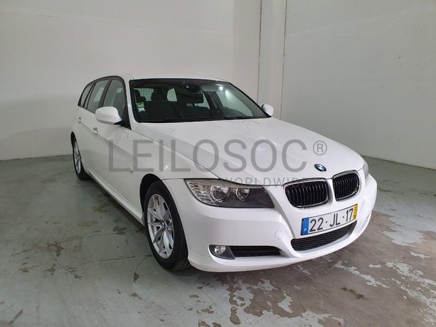BMW 318 D Touring · Ano 2010