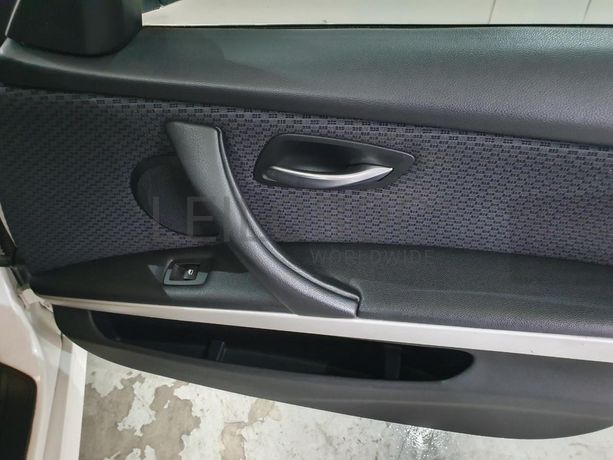 BMW 318 D Touring · Ano 2010