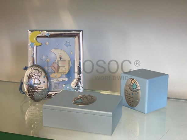 Caixa de bebé + Mealheiro + Moldura de Bebé + Medalha de Berço