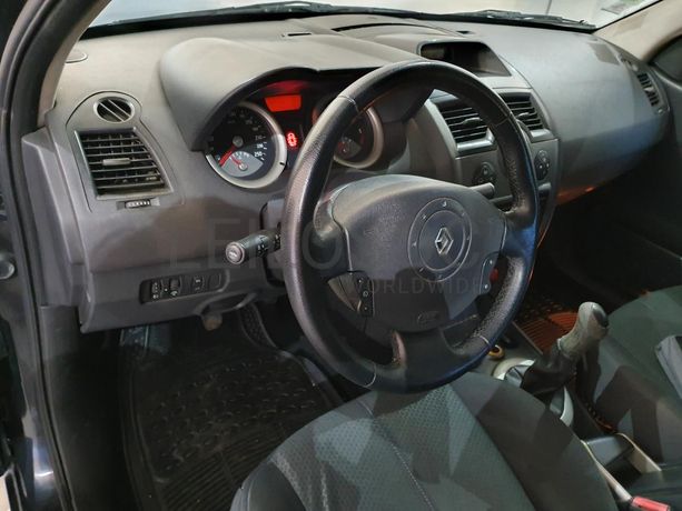 Renault Mégane 1.5 DCI · Ano 2005
