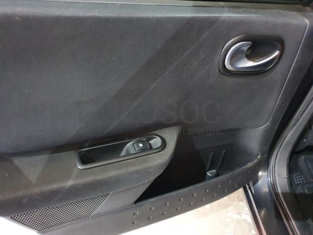 Renault Mégane 1.5 DCI · Ano 2005