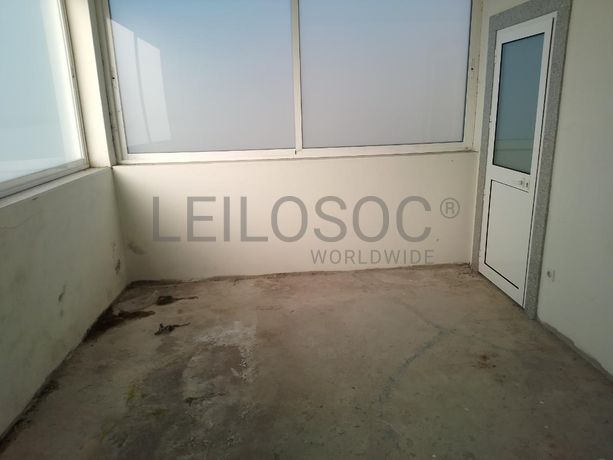 Moradia V4 · Santo Tirso