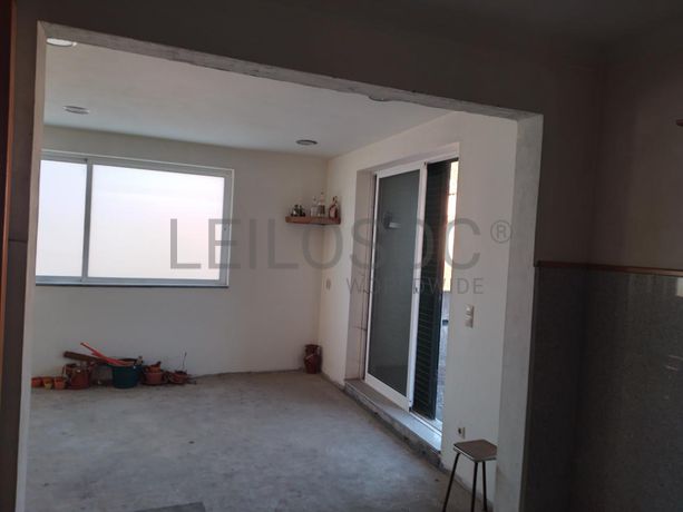 Moradia V4 · Santo Tirso