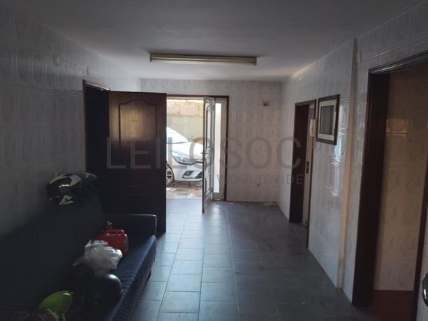 Moradia V4 · Santo Tirso