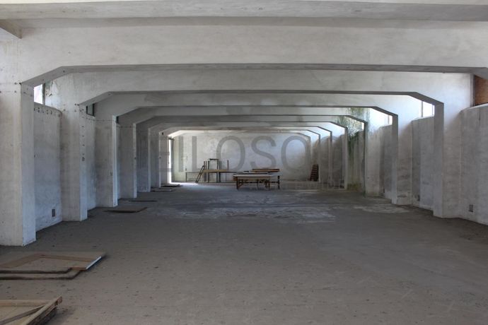 Unidade Industrial + Terreno · Vila Franca de Xira