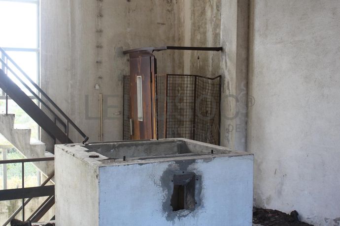 Unidade Industrial + Terreno · Vila Franca de Xira