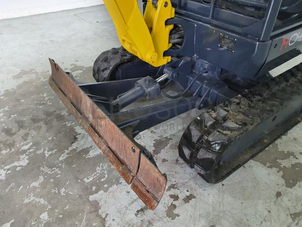 Mini Giratória Wacker Neusan 1404 · Ano 2014