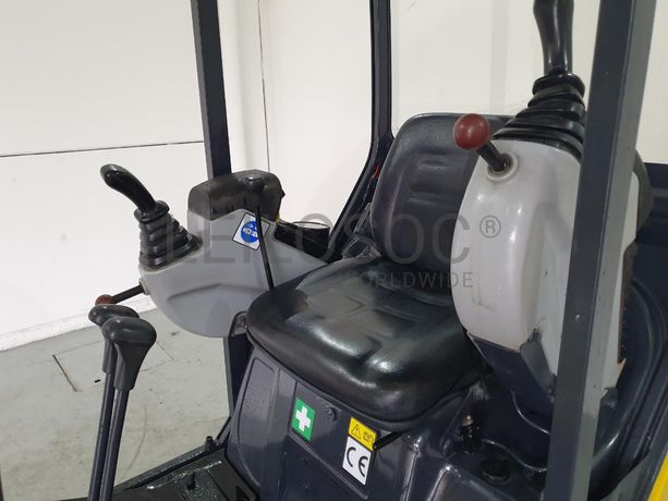 Mini Giratória Wacker Neusan 1404 · Ano 2014