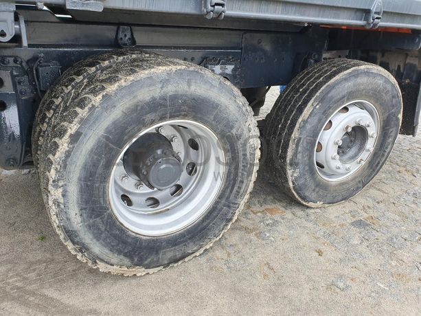 Renault Premium com Grua Atlas Copco 13.01 Basculante