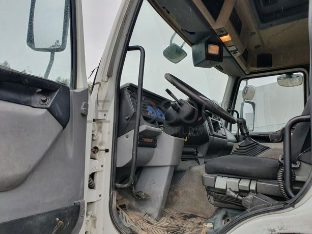 Renault Premium com Grua Atlas Copco 13.01 Basculante