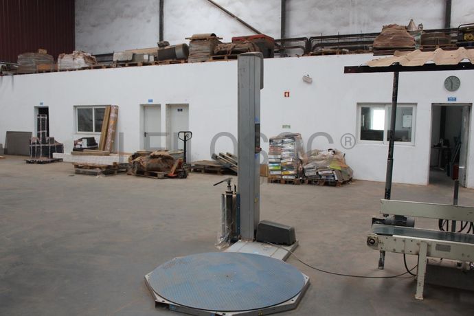 Armazém Industrial · Cuba