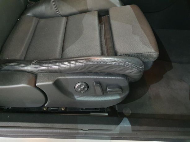 Audi A4 Cabrio 2.0 TDI · Ano 2007