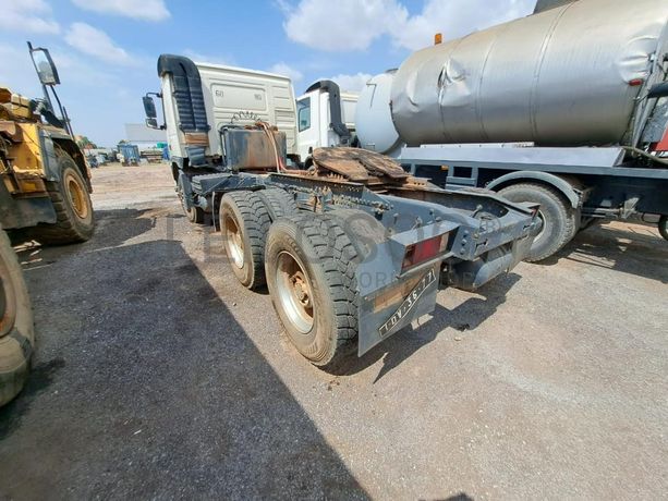 Camião Trator (6X4) VOLVO FM 12-36 · Viana