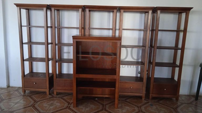 Mobiliário de escritório ·