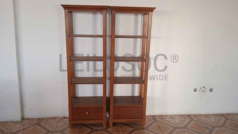 Mobiliário de escritório ·