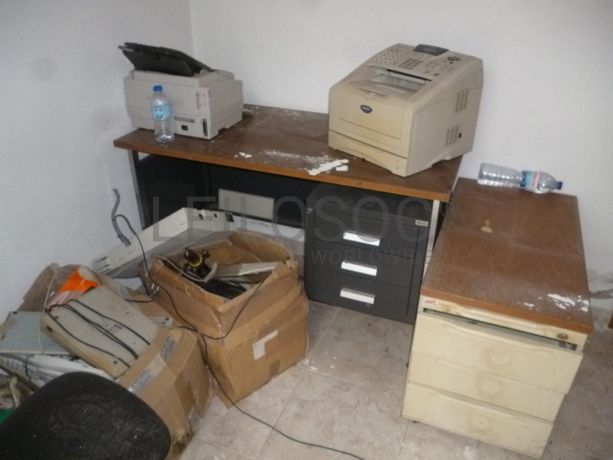 Mobiliário · Material Informático · Diversos