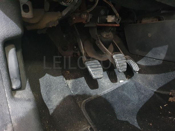 Renault Clio 1.5 DCI · Ano 2007