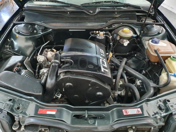 Audi A6 1.9 TDI · Ano 1994