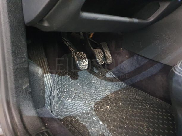 Audi A6 1.9 TDI · Ano 1994