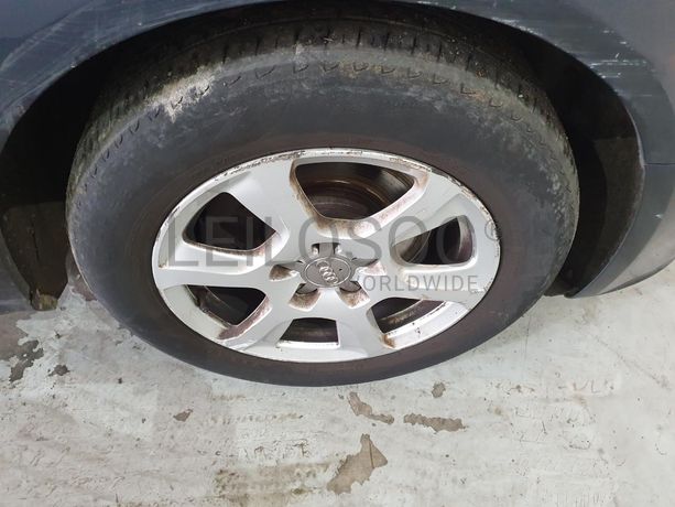 Audi A4 2.0 TDI · Ano 2009