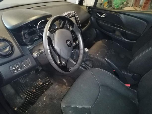 Renault Clio 1.5DCI · Ano 2015