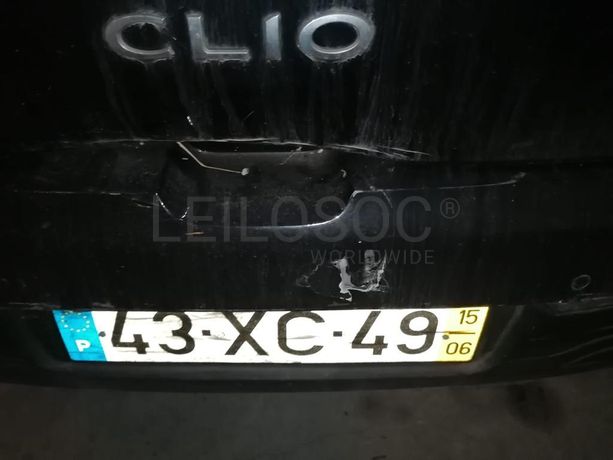 Renault Clio 1.5DCI · Ano 2015