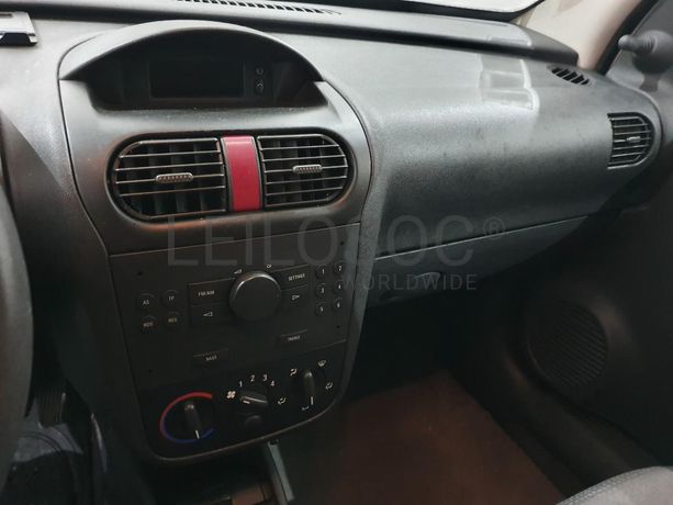 Opel Combo 1.3CDTI 16V · Ano 2008