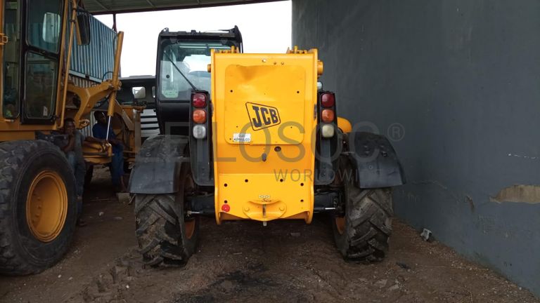 Multifunções JCB ·