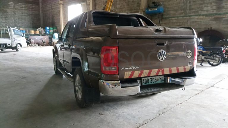 Volkswagen Amarok ·