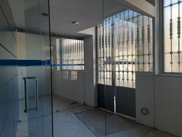 Edifício 4 Pisos · Matosinhos