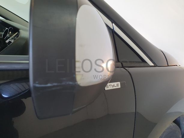 Peugeot 3008 1.6 BlueHDI · Ano 2015