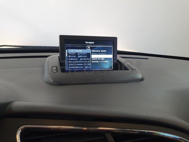 Peugeot 3008 1.6 BlueHDI · Ano 2015