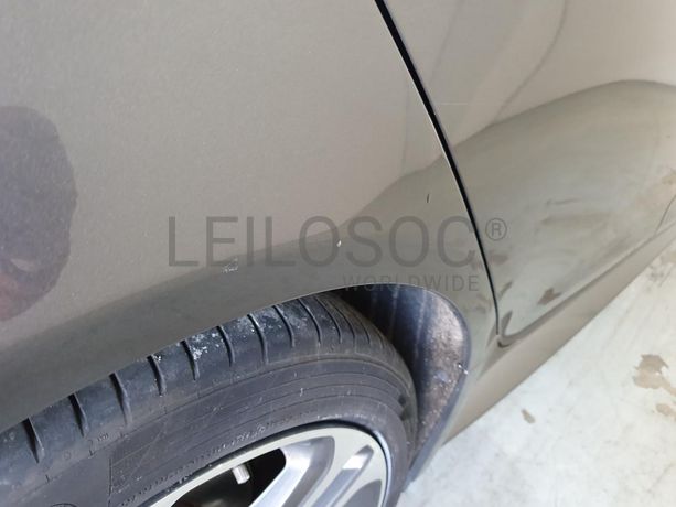 Jaguar XE 2.0D · Ano 2016