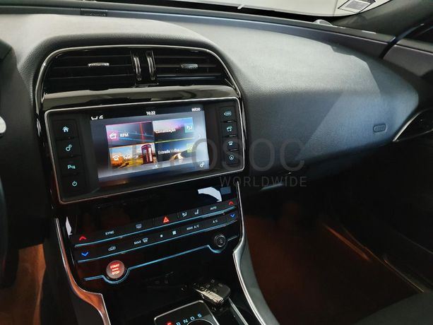 Jaguar XE 2.0D · Ano 2016