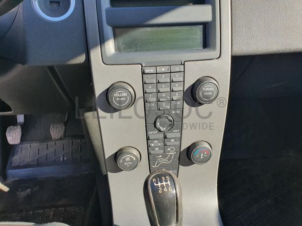 Volvo V50 2.0D · Ano 2005